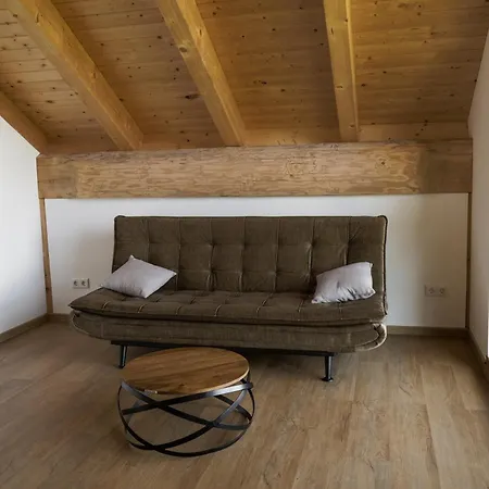 Wunderschoenes Blockhaus Direkt Am Fuer 10 Pax * Grobern