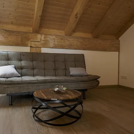 Dom wakacyjny Wunderschoenes Blockhaus Direkt Am Fuer 10 Pax