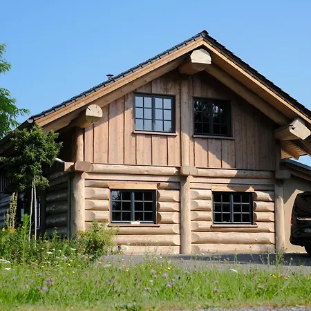 Wunderschönes Blockhaus Direkt Am Für 10 Pax Ferienhaus *