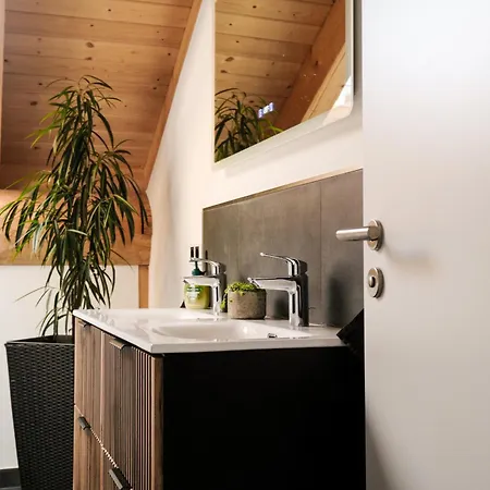 Wunderschoenes Blockhaus Direkt Am Fuer 10 Pax Дом отдыха Grobern